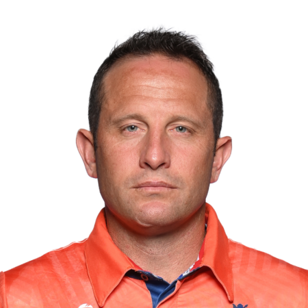 Roelof van der Merwe Released from Somerset Contract