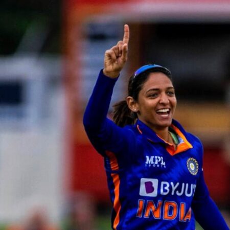 Harmanpreet Kaur Fined for Dissent in WPL 2025