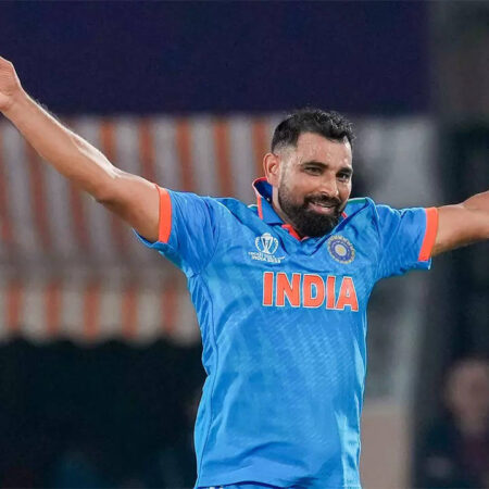 Mohammed Shami Steps Aside During India’s Champions Trophy Celebration
