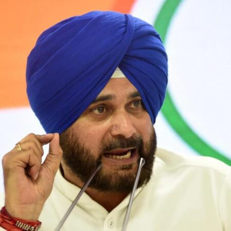 Gautam Gambhir Impresses Navjot Singh Sidhu with ‘Shayari’