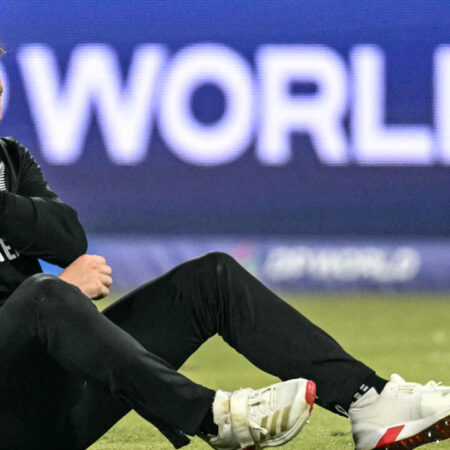 Shoulder Injury Sidelines Matt Henry for Champions Trophy Final