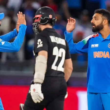 Spin Quartet Limits New Zealand to 251 in CT Final