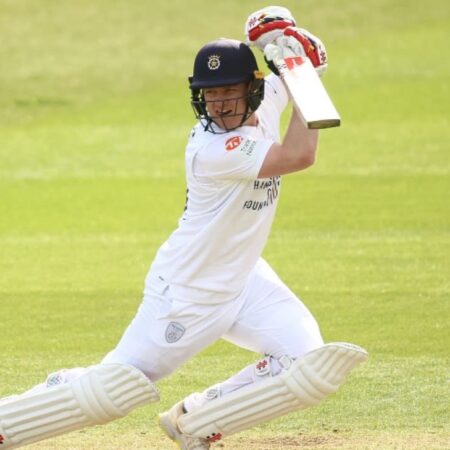 डरहम के पतन से हैंपशायर को मिली नई ज़िंदगी: एक नाटकीय काउंटी चैंपियनशिप की कहानी