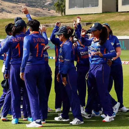 आईसीसी महिला विश्व कप वार्म-अप: दक्षिण अफ्रीका की शानदार वापसी, पाकिस्तान को 4 विकेट से हराया