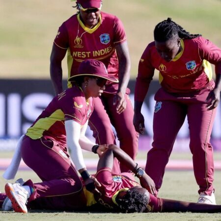 महिला विश्व कप में न्यूजीलैंड का जलवा: डिवाइन और हॉलिडे के बाद गेंदबाजों का ‘कहर’, बांग्लादेश 100 रनों से पस्त